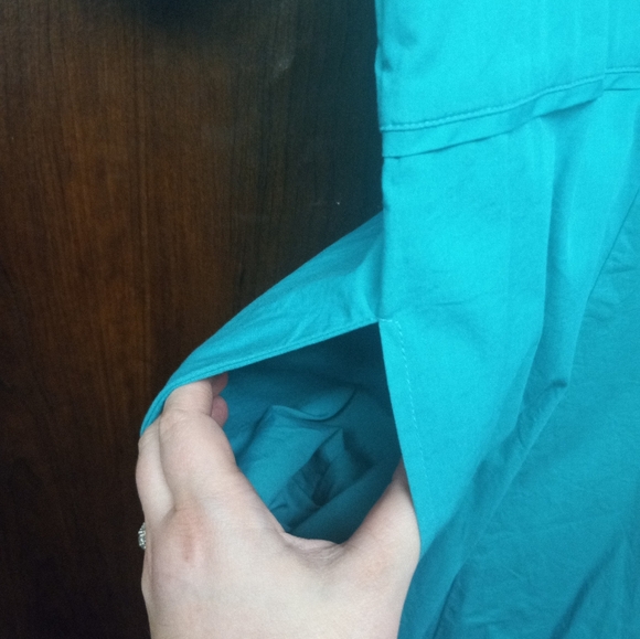 Eshakti dress - Picture 3 of 5